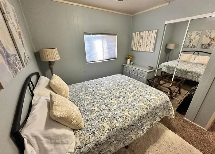 Cozy Pines In - 3bd 2ba Holiday home
