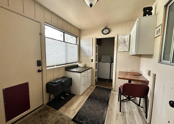 Cozy Pines In - 3bd 2ba Holiday home